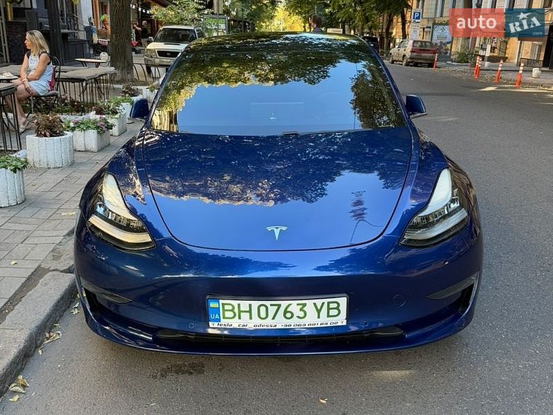 Tesla Model 3 2019 Tesla Model 3 2019