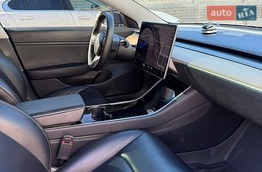 Седан Tesla Model 3 2019 в Одессе