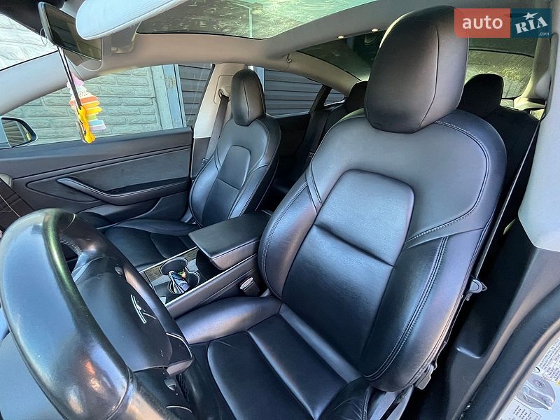 Седан Tesla Model 3 2018 в Полтаві фото 3 Седан Tesla Model 3 2018 в Полтаві