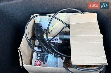 Седан Tesla Model 3 2022 в Києві фото 23 Седан Tesla Model 3 2022 в Києві