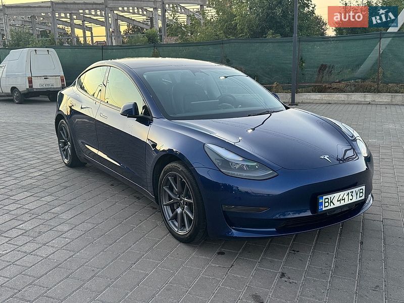 Tesla Model 3 2023 Tesla Model 3 2023