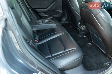Седан Tesla Model 3 2021 в Львове