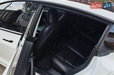 Седан Tesla Model 3 2021 в Львові фото 4 Седан Tesla Model 3 2021 в Львові