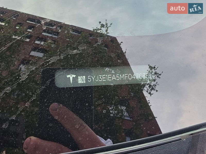 Седан Tesla Model 3 2021 в Львові фото 12 Седан Tesla Model 3 2021 в Львові