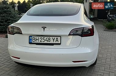 Седан Tesla Model 3 2021 в Одессе
