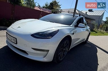 Седан Tesla Model 3 2021 в Виннице