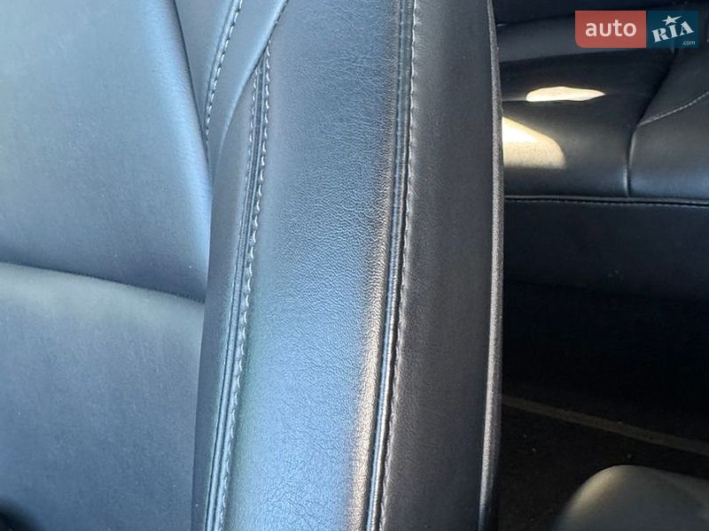 Седан Tesla Model 3 2021 в Києві