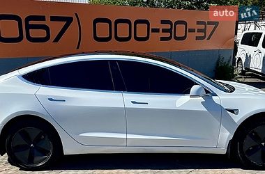 Седан Tesla Model 3 2018 в Харкові