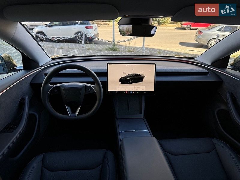 Седан Tesla Model 3 2025 в Одесі