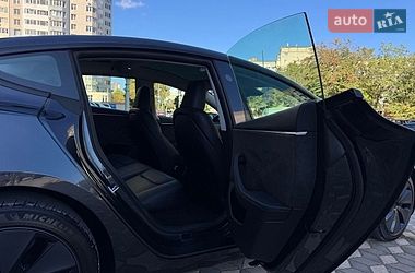 Седан Tesla Model 3 2025 в Одесі