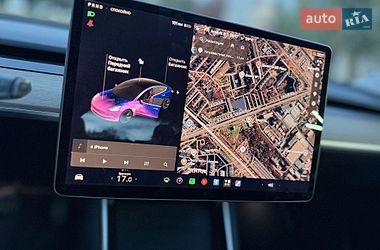 Седан Tesla Model 3 2018 в Рівному