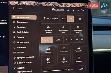 Седан Tesla Model 3 2018 в Рівному