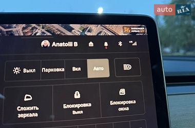 Седан Tesla Model 3 2018 в Рівному