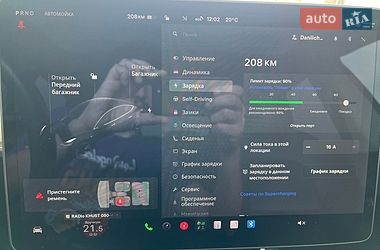 Седан Tesla Model 3 2019 в Ужгороде