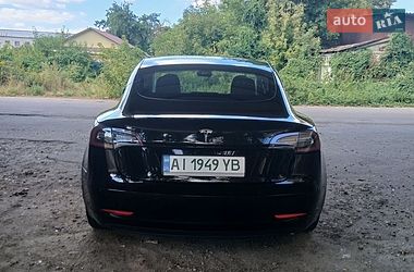 Седан Tesla Model 3 2020 в Киеве