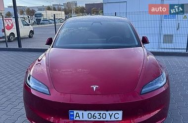 Седан Tesla Model 3 2024 в Киеве