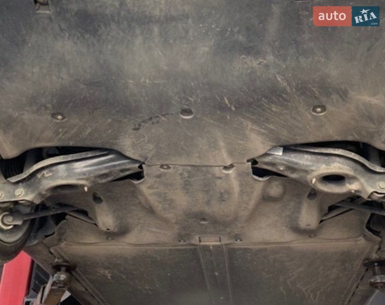 Седан Tesla Model 3 2022 в Львове