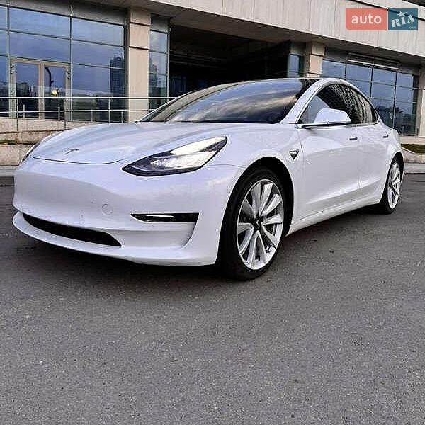 Седан Tesla Model 3 2019 в Львові фото 5 Седан Tesla Model 3 2019 в Львові