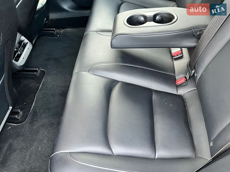 Седан Tesla Model 3 2018 в Софиевской Борщаговке