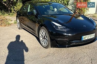 Седан Tesla Model 3 2022 в Запорожье