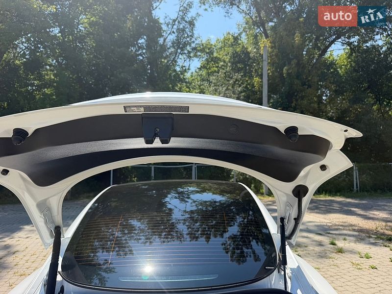 Седан Tesla Model 3 2021 в Черновцах фото 13 Седан Tesla Model 3 2021 в Черновцах