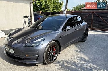Седан Tesla Model 3 2023 в Дніпрі