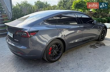 Седан Tesla Model 3 2023 в Дніпрі