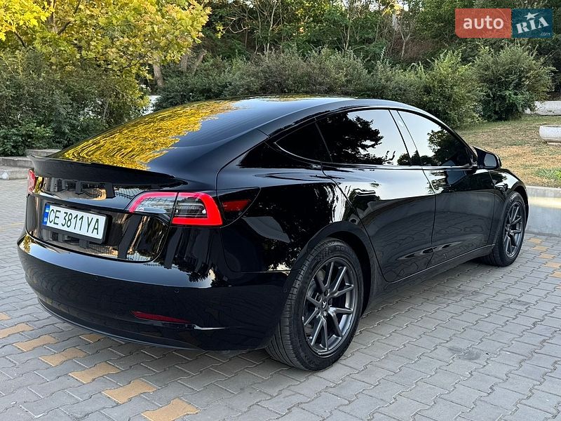 Седан Tesla Model 3 2019 в Одессе