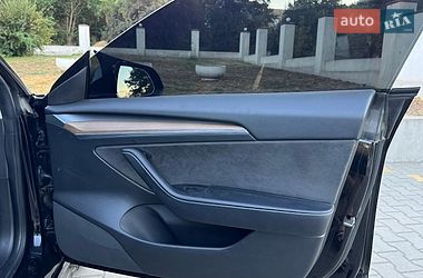 Седан Tesla Model 3 2019 в Одессе