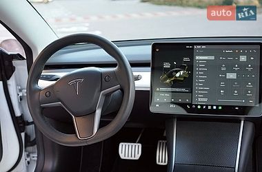 Седан Tesla Model 3 2020 в Софиевской Борщаговке