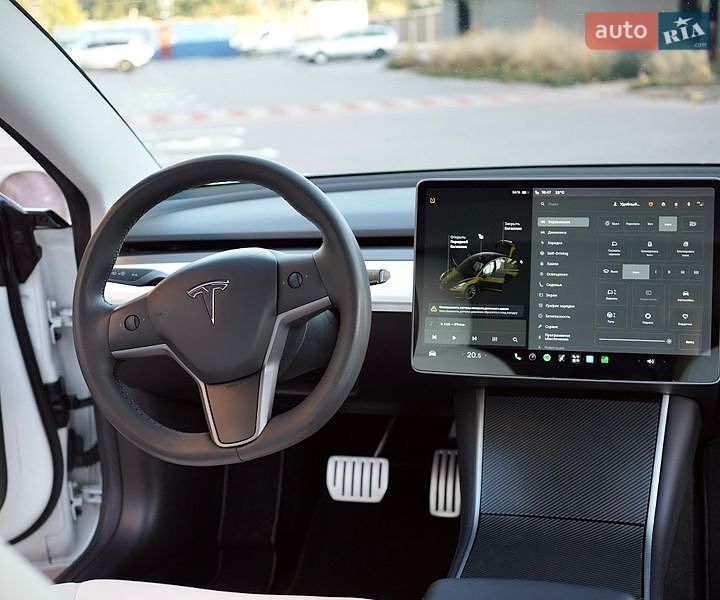 Седан Tesla Model 3 2020 в Софиевской Борщаговке