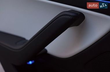 Седан Tesla Model 3 2020 в Софиевской Борщаговке