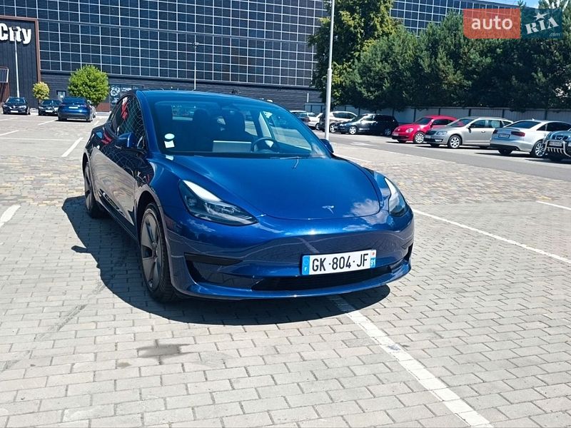 Седан Tesla Model 3 2022 в Луцке фото 5 Седан Tesla Model 3 2022 в Луцке