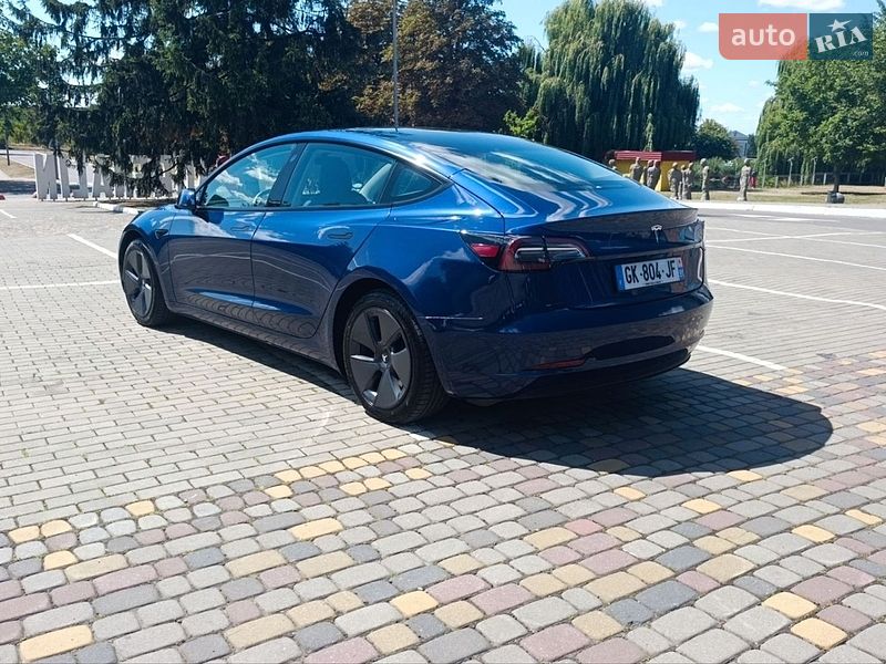 Седан Tesla Model 3 2022 в Луцке фото 11 Седан Tesla Model 3 2022 в Луцке