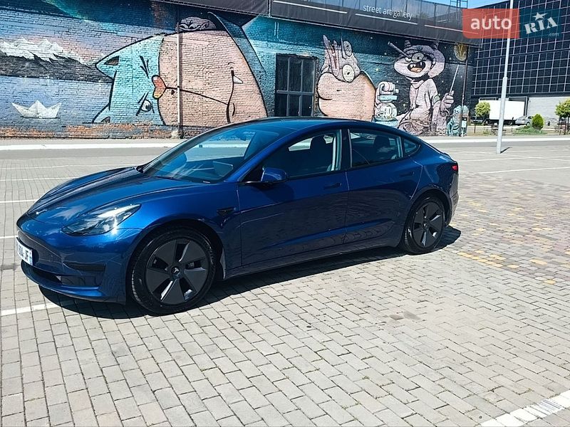 Седан Tesla Model 3 2022 в Луцке фото 13 Седан Tesla Model 3 2022 в Луцке