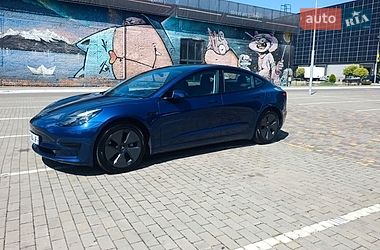 Седан Tesla Model 3 2022 в Луцке фото 14 Седан Tesla Model 3 2022 в Луцке