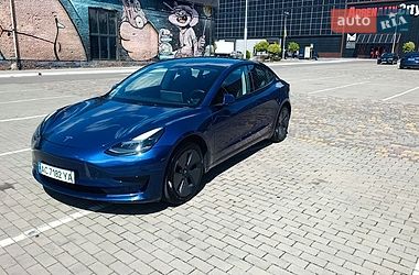 Седан Tesla Model 3 2022 в Луцке фото 16 Седан Tesla Model 3 2022 в Луцке