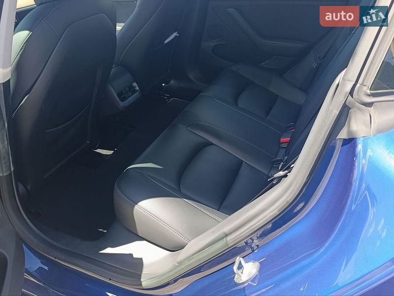 Седан Tesla Model 3 2022 в Луцке фото 18 Седан Tesla Model 3 2022 в Луцке
