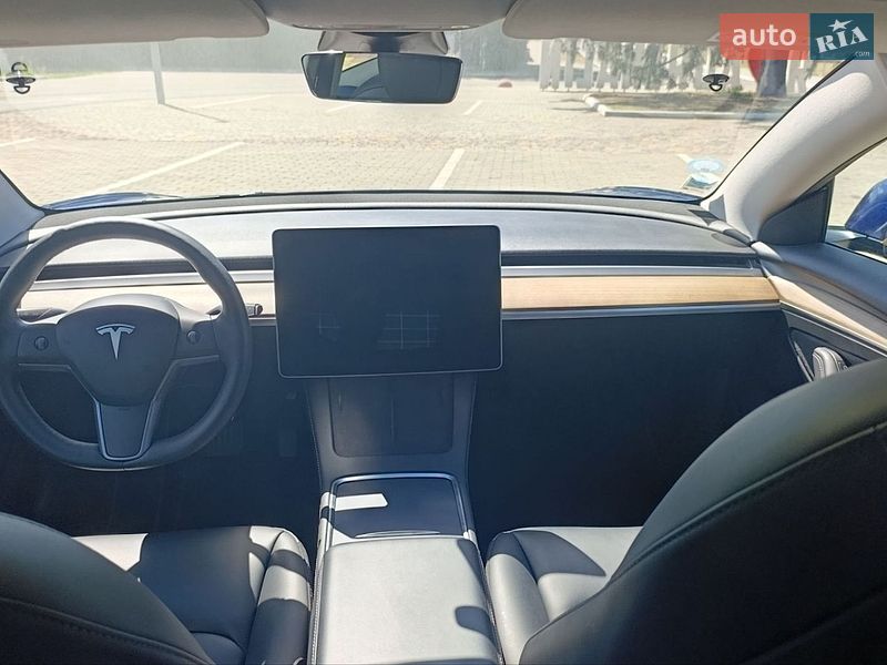 Седан Tesla Model 3 2022 в Луцке фото 19 Седан Tesla Model 3 2022 в Луцке