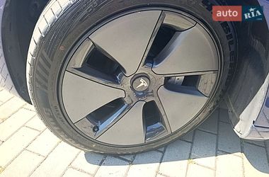 Седан Tesla Model 3 2022 в Луцке фото 25 Седан Tesla Model 3 2022 в Луцке