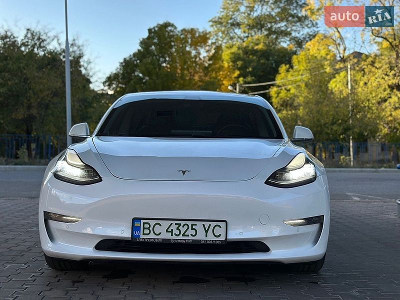 Tesla Model 3 2018
