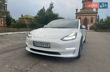 tesla model-3 2021 в Кропивницький (Кіровоград) від професійного продавця Євген