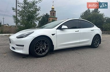 Седан Tesla Model 3 2021 в Кропивницком