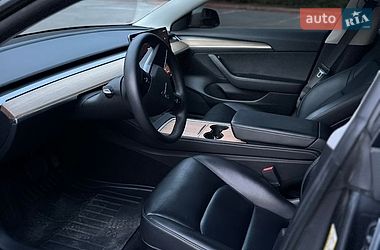 Седан Tesla Model 3 2022 в Виннице