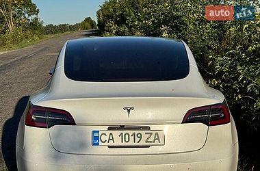 tesla model-3 2022 в Черкассы от профессионального продавца Микола Петрович
