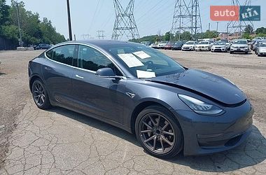 Седан Tesla Model 3 2018 в Львові фото Седан Tesla Model 3 2018 в Львові