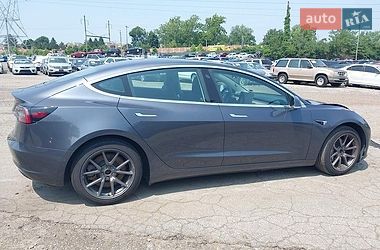 Седан Tesla Model 3 2018 в Львові фото 11 Седан Tesla Model 3 2018 в Львові