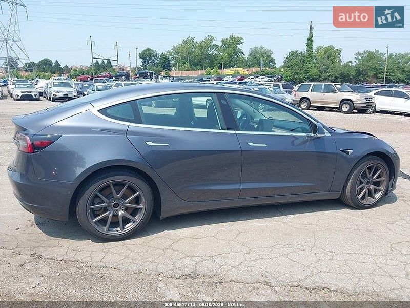 Седан Tesla Model 3 2018 в Львові фото 11 Седан Tesla Model 3 2018 в Львові