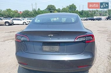Седан Tesla Model 3 2018 в Львові фото 13 Седан Tesla Model 3 2018 в Львові