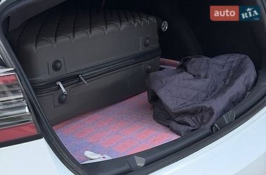 Седан Tesla Model 3 2021 в Киеве